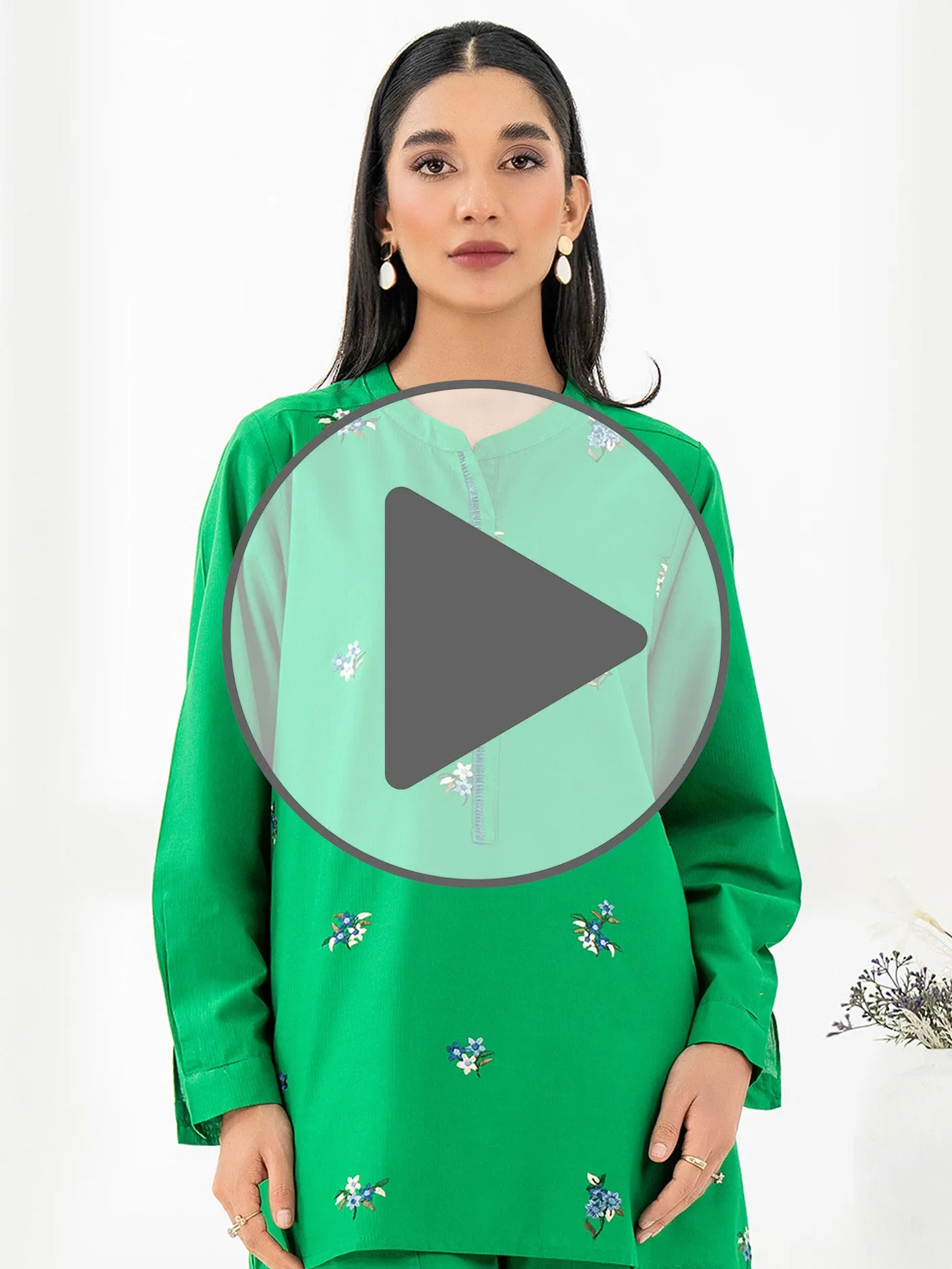 2 Piece Lawn Suit-Embroidered (Pret)