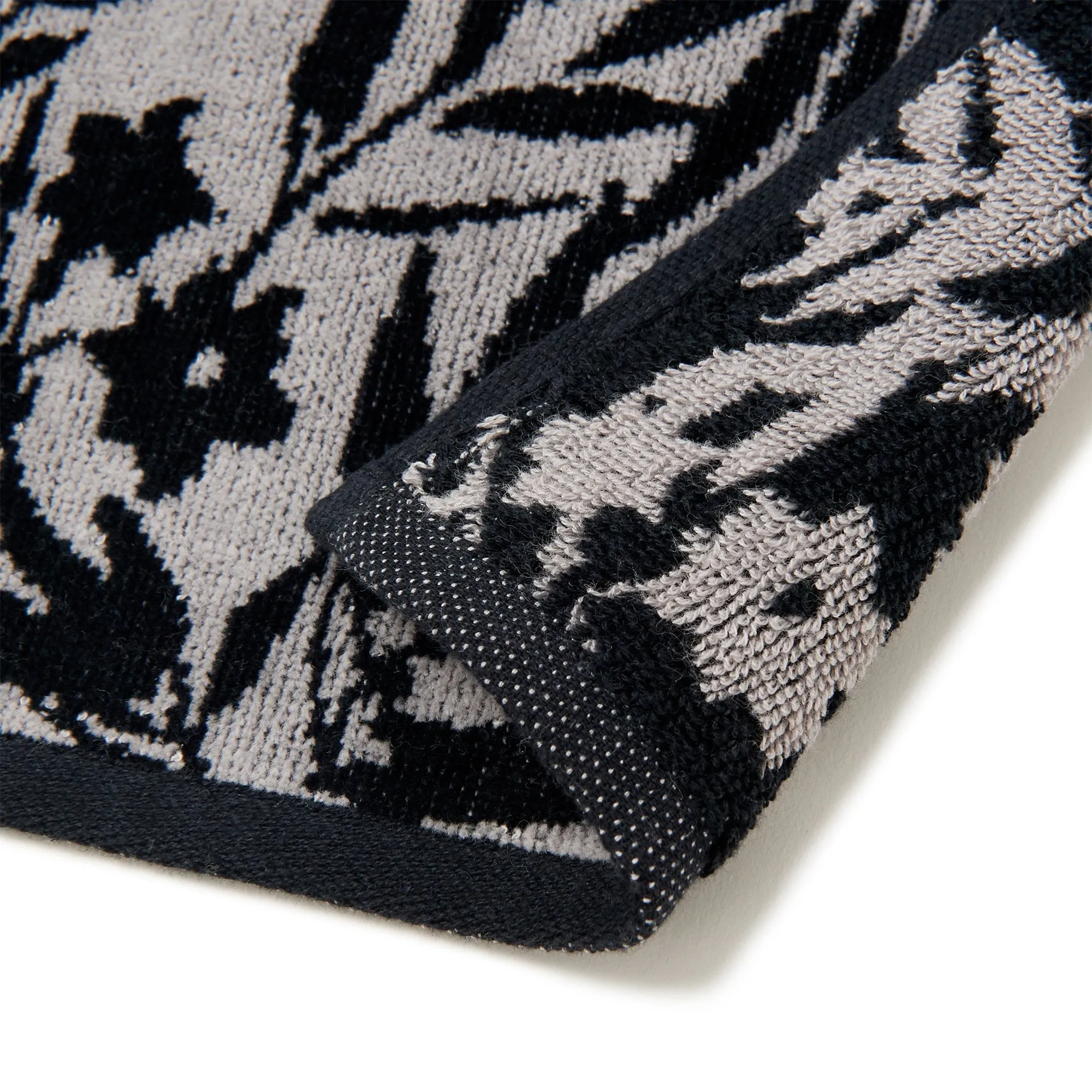 Ballot Antibacterial Deodorant Handkerchief Flower Sihlouett Black
