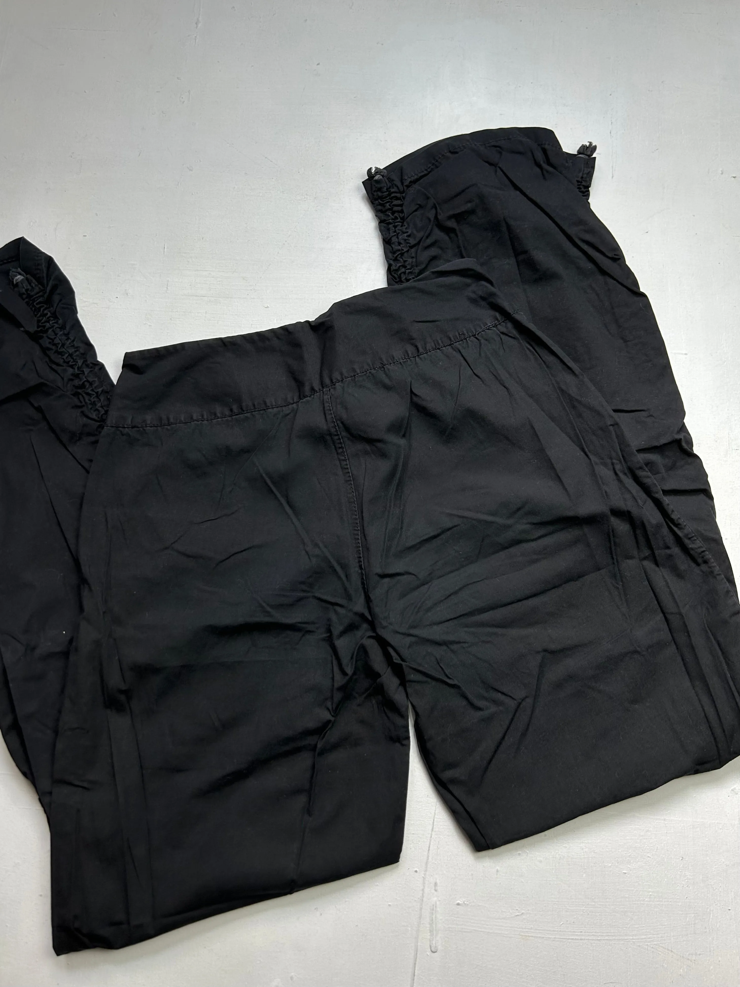 Black low waist 90s vintage ruched baggy pants (S)