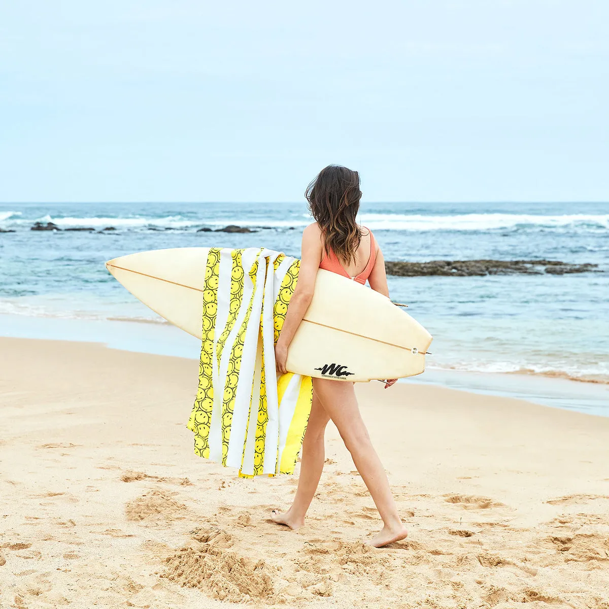 Dock & Bay Beach Towels - Doing Our Bit - Smiley - Outlet