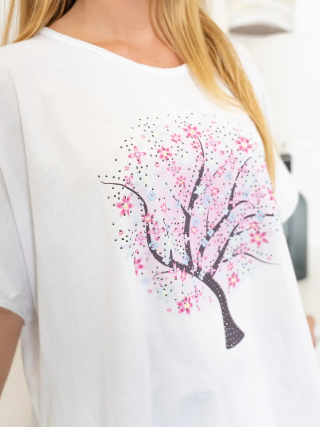 Emily t-shirt pink tree white